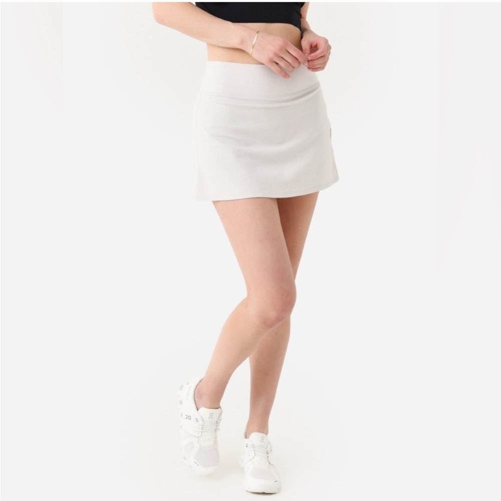 Vuori Halo Performance Skirt- Salt Heather